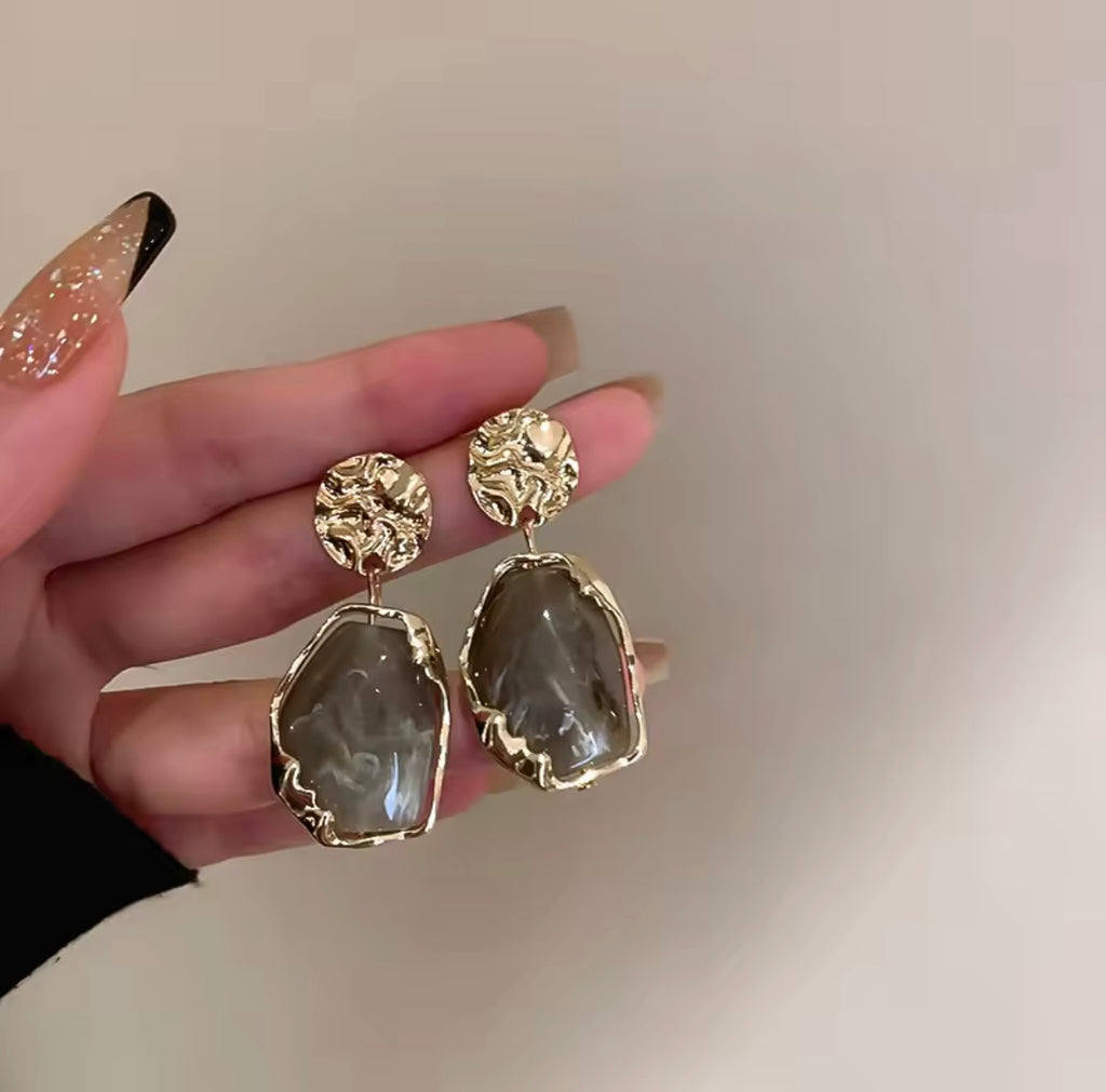 Amber Earrings